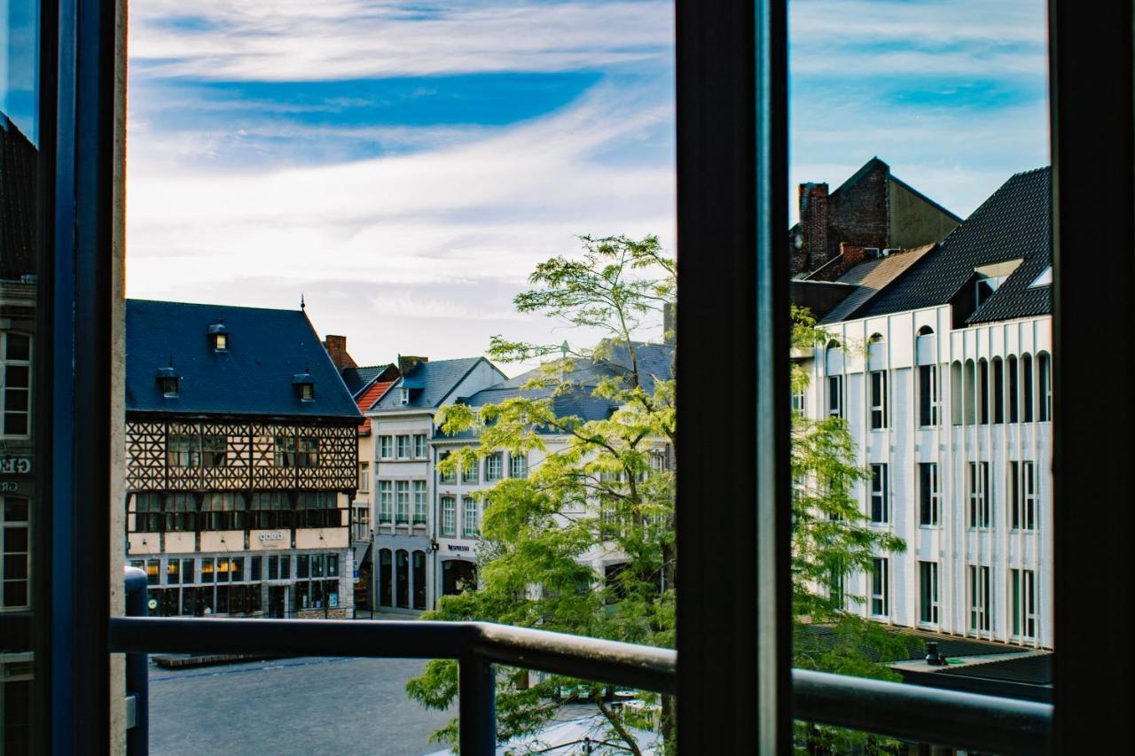 City Apartment 3 Bedroom, Kitchen, Wifi, Workspace, Coffee, Central Hasselt Bagian luar foto