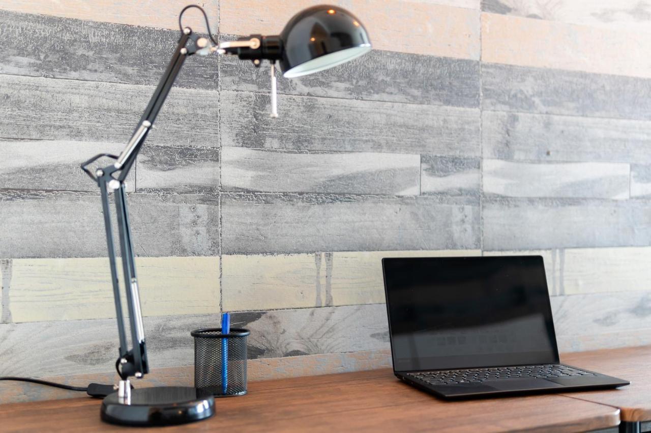 City Apartment 3 Bedroom, Kitchen, Wifi, Workspace, Coffee, Central Hasselt Bagian luar foto