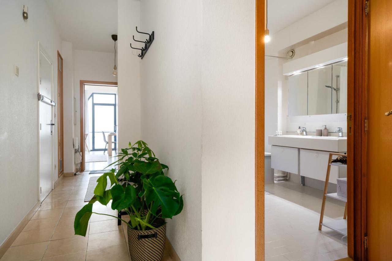 City Apartment 3 Bedroom, Kitchen, Wifi, Workspace, Coffee, Central Hasselt Bagian luar foto