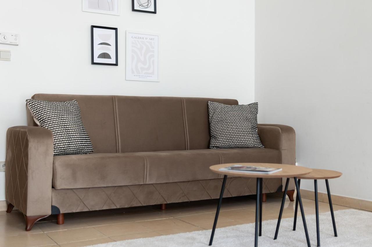City Apartment 3 Bedroom, Kitchen, Wifi, Workspace, Coffee, Central Hasselt Bagian luar foto