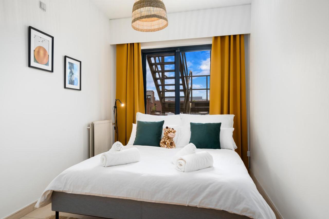 City Apartment 3 Bedroom, Kitchen, Wifi, Workspace, Coffee, Central Hasselt Bagian luar foto